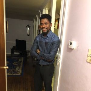 Meet your Posher, Emmanuel